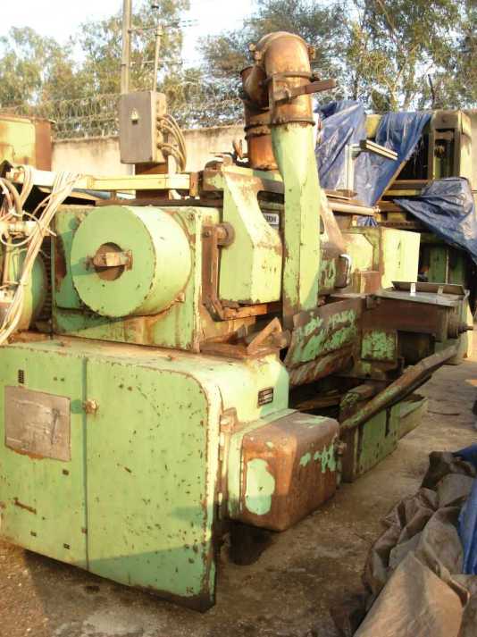 > </div>
<div class=